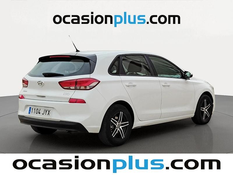 Usado Hyundai i30 120 CV (88 kW) 2017 Blanco