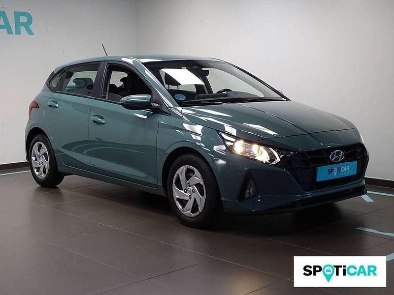 Käytetty Hyundai i20 84 HP (61 kW) 2020 Vihreä Viistoperä