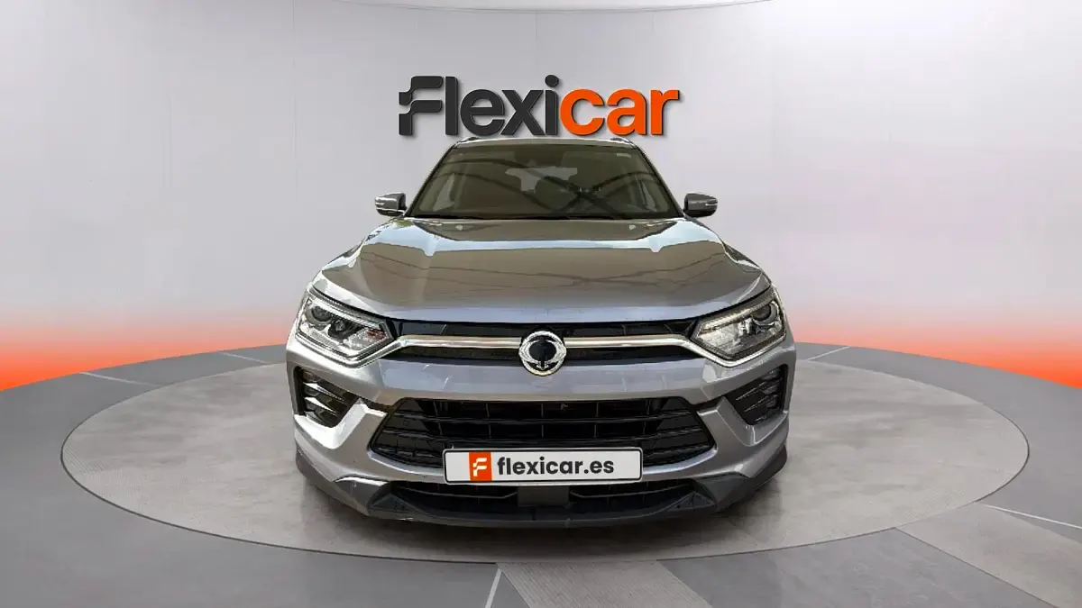 Usado SsangYong Korando 149 CV (109 kW) 2024 Gris SUV