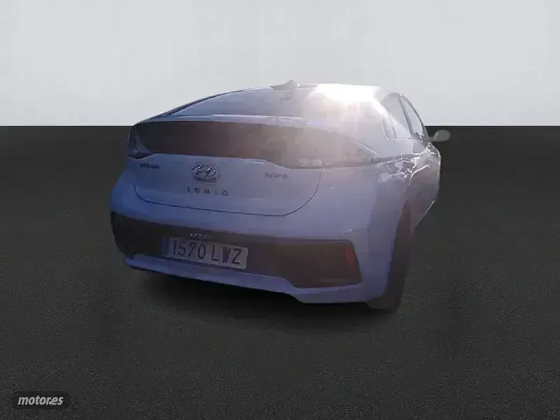 Usado Hyundai Ioniq 141 CV (103 kW) 2022 Blanco Utilitario