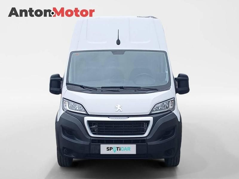 Usado Peugeot Boxer S 140 CV (102 kW) 2022 Blanco Van