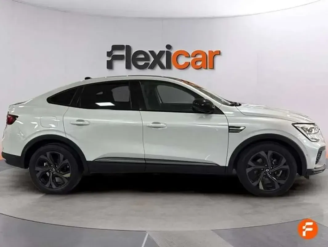 Usado Renault Arkana Engineered 145 CV (106 kW) 2023 Blanco SUV
