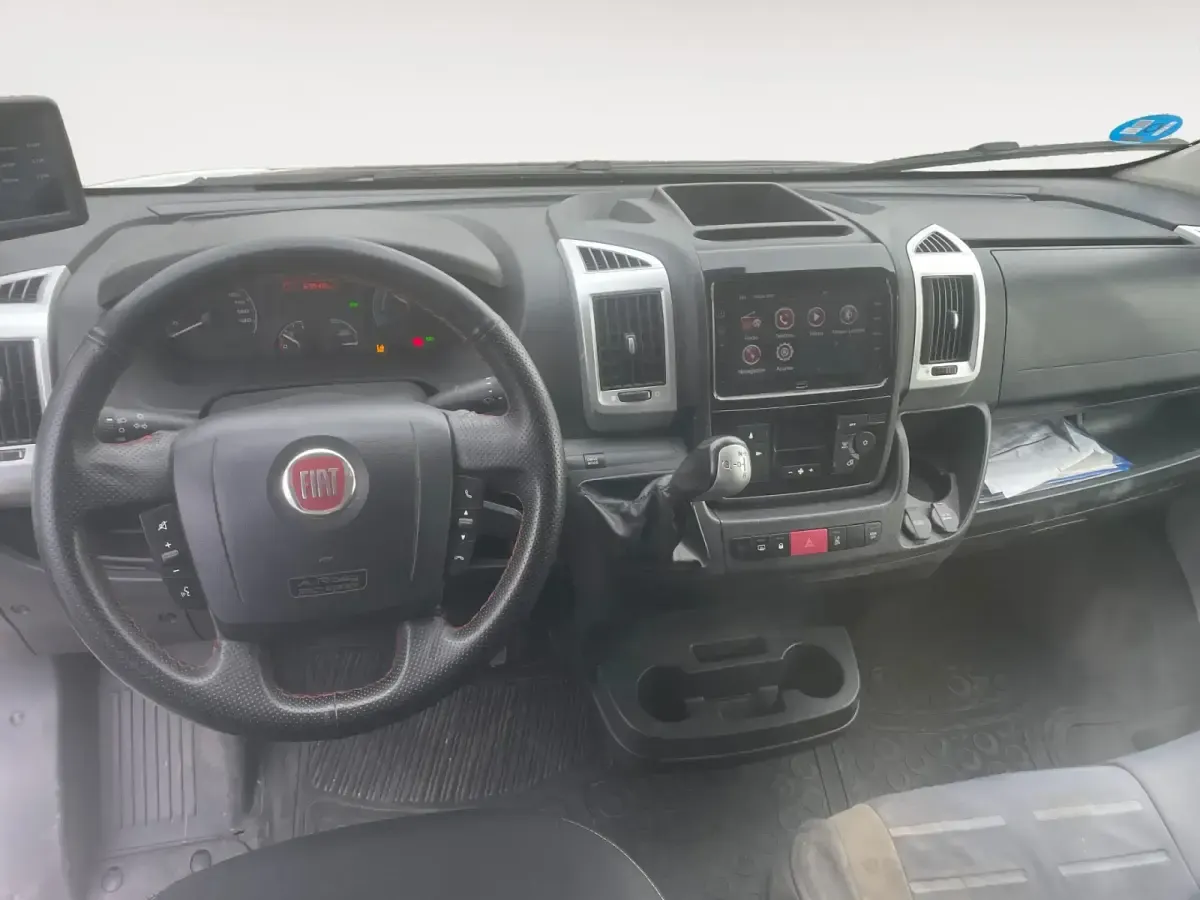 Usado Fiat E-Ducato 89 kW (122 CV) 2022 Blanco Berlina