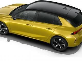 Nuevo Opel Astra 179 CV (131 kW) 2025 Amarillo Berlina