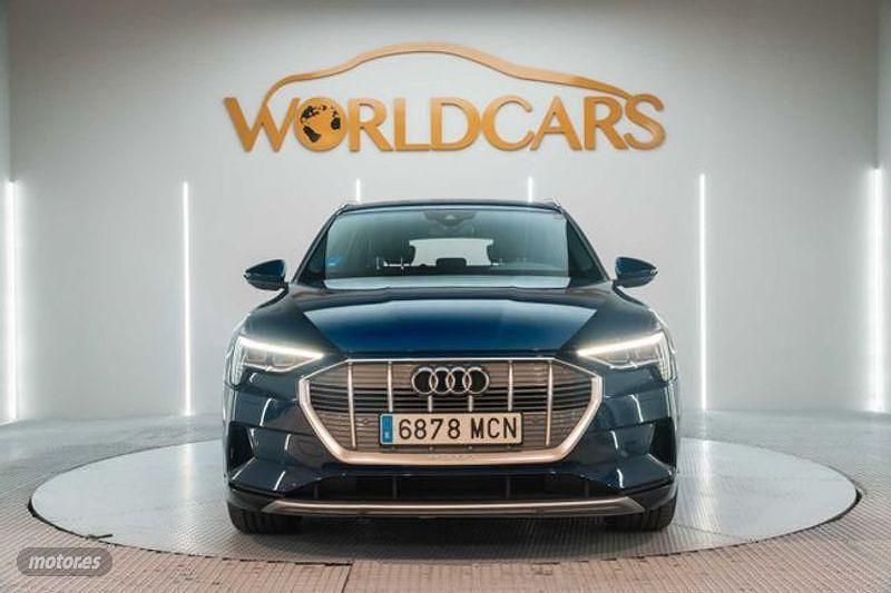 Usado Audi e-tron Advanced 300 kW (408 CV) 2022 Azul SUV