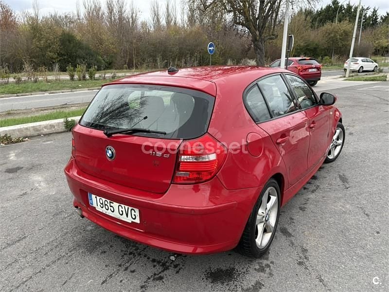 Usado BMW 116 115 CV (84 kW) 2010 Rojo Utilitario