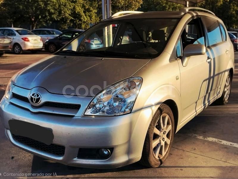 Gris / plata Usado 2007 Toyota Corolla Verso Sol Monovolumen | 7990 € (Un poco caro) - Imagen 1/4