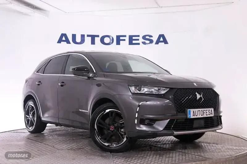 Usado DS Automobiles DS7 Crossback Performance 300 CV (220 kW) 2022 Gris SUV