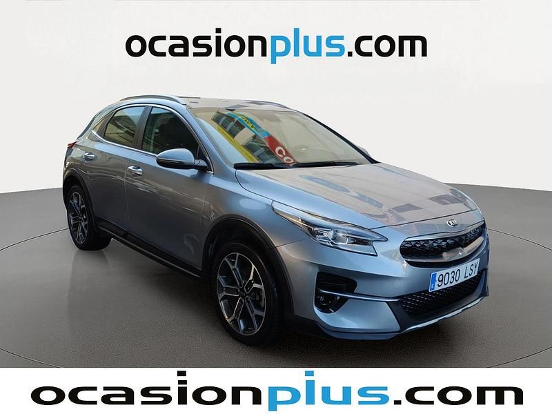 Usado Kia XCeed 141 CV (103 kW) 2021 Gris plata SUV