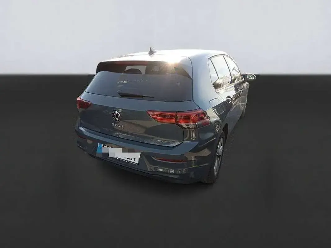 Usado VW Golf VIII Life 116 CV (85 kW) 2020 Gris Utilitario