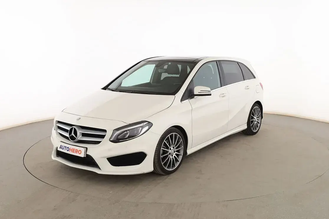 Usado Mercedes B200 AMG line 136 CV (100 kW) 2016 Utilitario