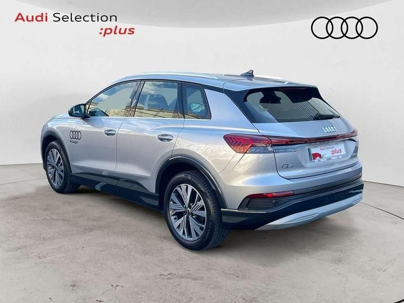 Usado Audi Q4 e-tron Advanced Plus 150 kW (204 CV) 2024 Plateado SUV