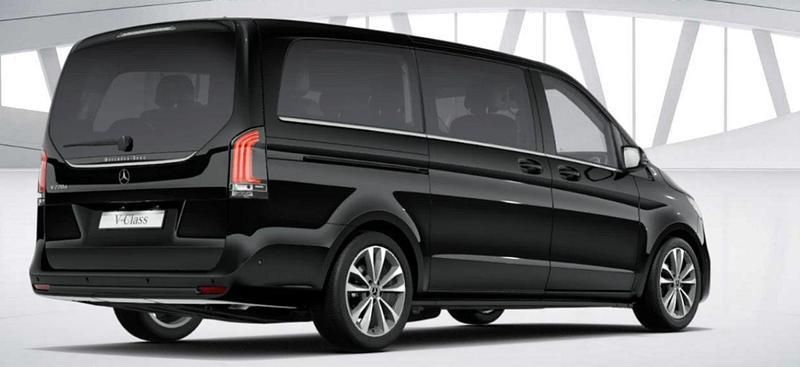 Nuevo Mercedes V220 Avantgarde 163 CV (119 kW) 2025 Negro Monovolumen