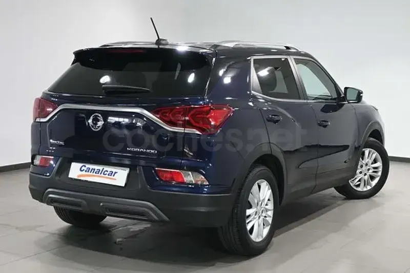 Usado SsangYong Korando 136 CV (100 kW) 2022 Azul SUV
