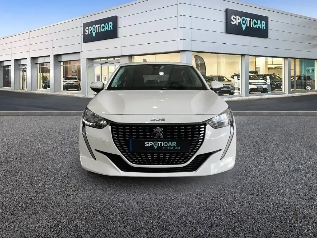 Begagnad Peugeot 208 Active 75 HK (55 kW) 2020 Vit Halvkombi
