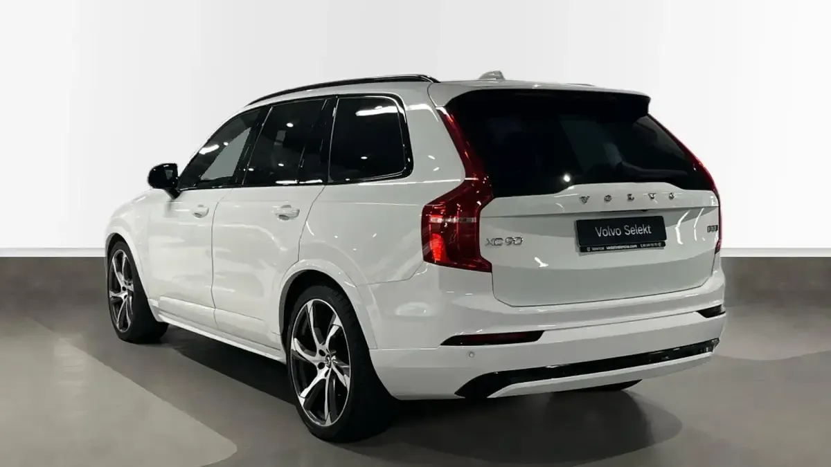 Usado Volvo XC90 R-Design 235 CV (172 kW) 2021 Blanco SUV