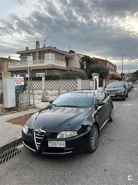 Usado Alfa Romeo GT 150 CV (110 kW) 2008 Negro Coupe