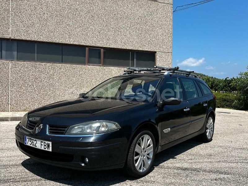Gris / plata Usado 2006 Renault Laguna II Dynamique Familiar | 3299 € (Precio justo) - Imagen 1/4