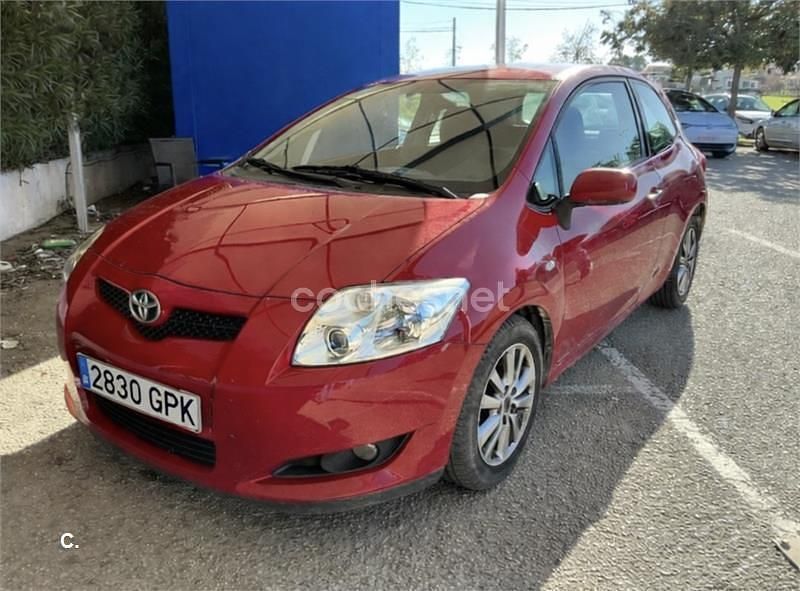 Rojo Usado 2009 Toyota Auris Luna Berlina | 4300 € (Buen precio) - Imagen 1/4