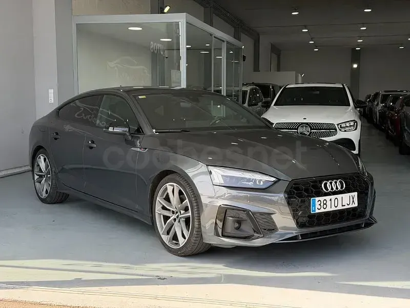 Usado Audi A5 Sportback S-Line 163 CV (119 kW) 2020 Gris / plata Utilitario