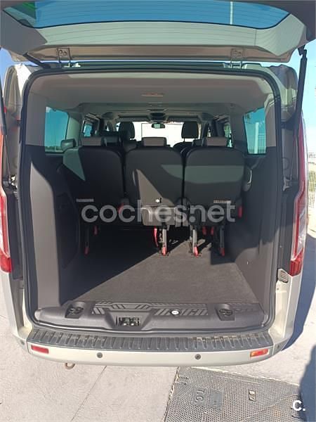 Usado Ford Tourneo Limited 155 CV (114 kW) 2013 Beige Monovolumen