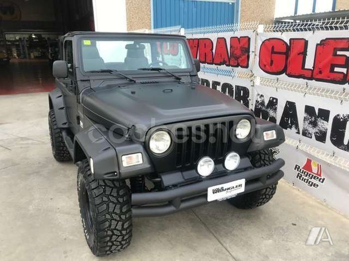 Usado Jeep Wrangler Sport 177 CV (130 kW) 2005 Negro SUV