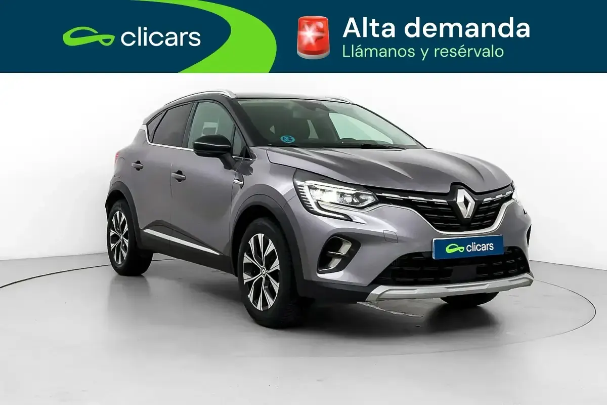 Usado Renault Captur Techno 90 CV (66 kW) 2023 Gris SUV