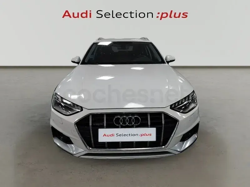 Usado Audi A4 204 CV (150 kW) 2022 Blanco Familiar