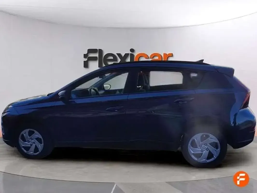 Usado Hyundai Bayon 84 CV (61 kW) 2023 Gris SUV