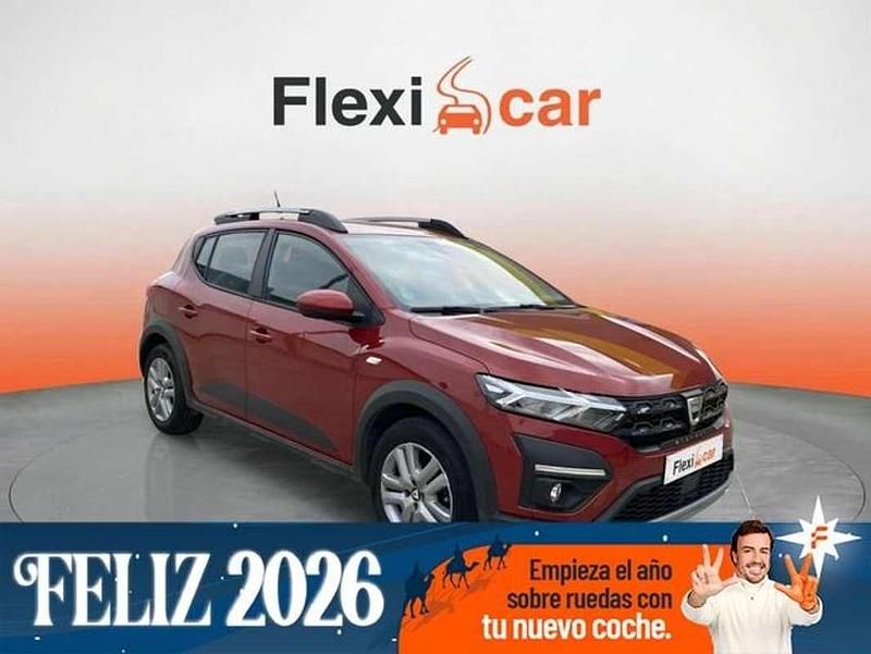 Rojo Usado 2022 Dacia Sandero Expression Utilitario | 11.490 € (Buen precio) - Imagen 1/4