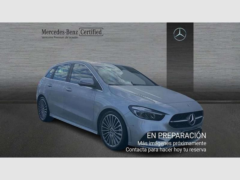 Usado Mercedes B200 150 CV (110 kW) 2025 Monovolumen