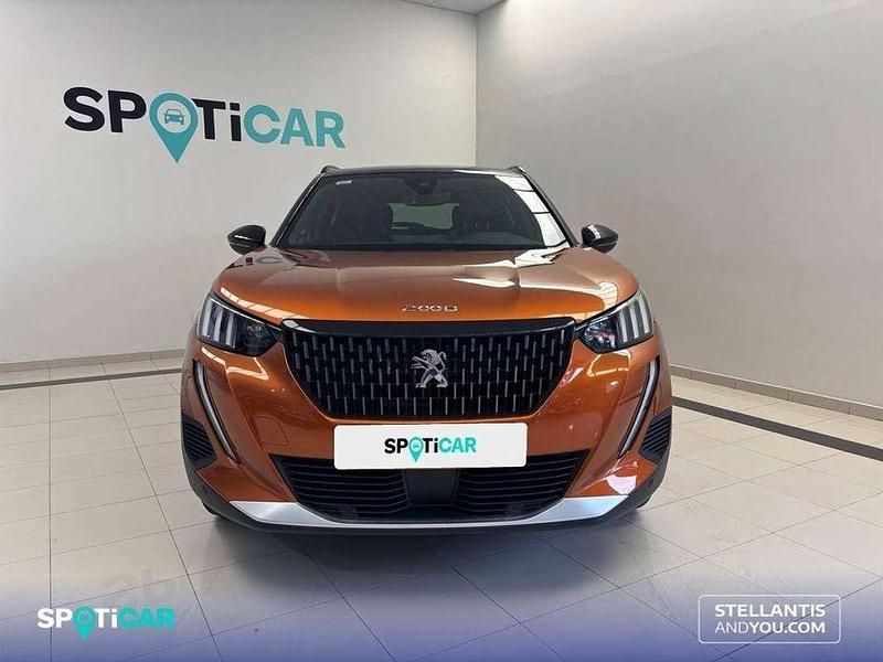Usado Peugeot 2008 GT 131 CV (96 kW) 2023 Naranja SUV