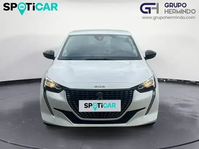 Usado Peugeot 208 Active 100 CV (73 kW) 2022 Blanco Utilitario