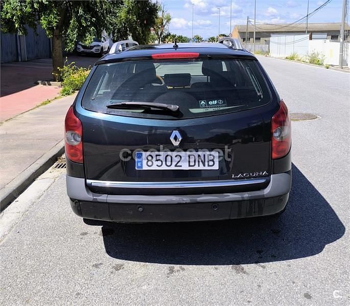 Begagnad Renault Laguna II Privilege 150 HK (110 kW) 2005 Beige Kombi