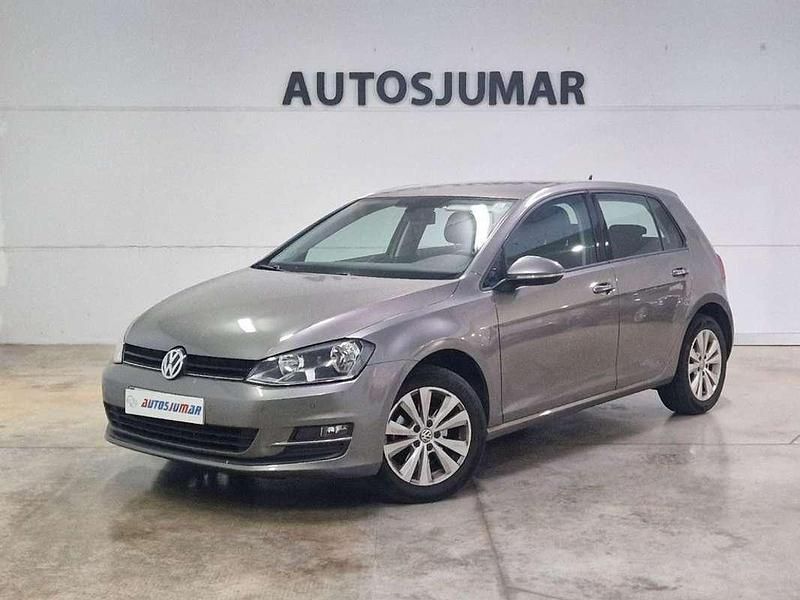 Beige Usado 2016 VW Golf VII Advance Utilitario | 11.700 € (Precio justo) - Imagen 1/4