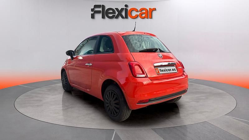 Usado Fiat 500 Club 71 CV (52 kW) 2022 Naranja Berlina