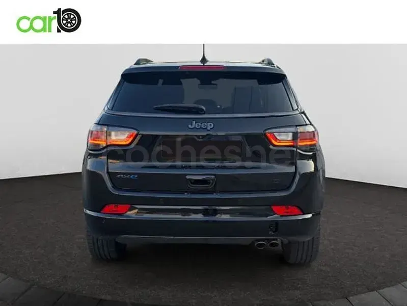 Usado Jeep Compass Trailhawk 240 CV (176 kW) 2021 Negro SUV