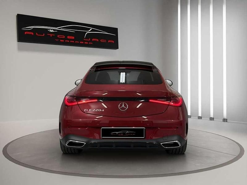 Usado Mercedes CLE220 197 CV (144 kW) 2024 Burdeos Coupe