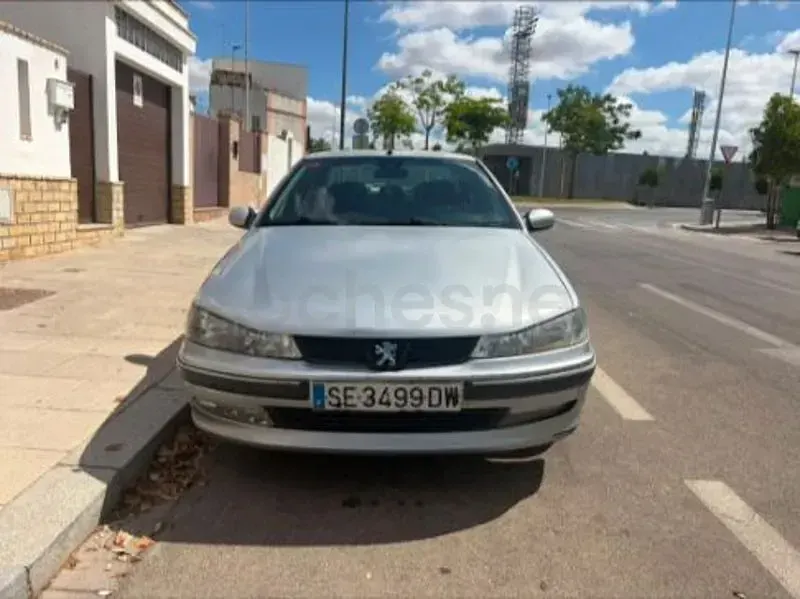 Usado Peugeot 406 90 CV (66 kW) 2000 Gris / plata Berlina