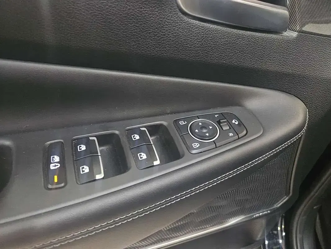 Usado Hyundai Santa Fe 230 CV (169 kW) 2022 Negro SUV