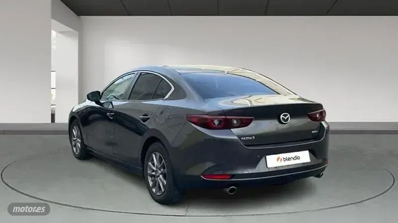 Usado Mazda 3 122 CV (89 kW) 2022 Gris Berlina