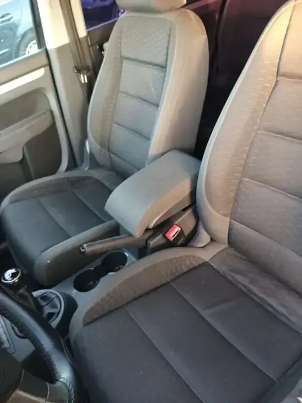 Usado VW Touran 105 CV (77 kW) 2007 Negro Monovolumen
