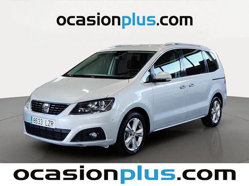 Usado Seat Alhambra XCELLENCE 150 CV (110 kW) 2022 Gris plata