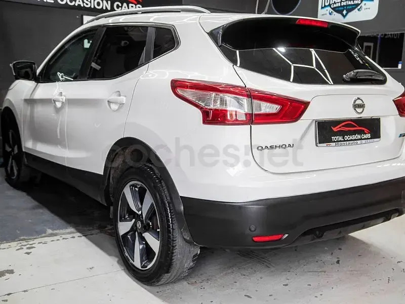 Usado Nissan Qashqai Visia 110 CV (80 kW) 2015 Blanco SUV