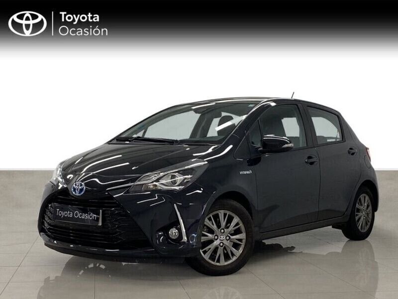 Begagnad Toyota Yaris Advance 100 HK (73 kW) 2018 Svart