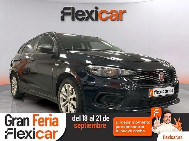 Negro Usado 2019 Fiat Tipo Lounge Familiar | 10.290 € (Precio justo) - Imagen 1/4