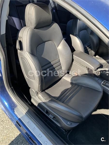 Usado Peugeot 407 Coupe 204 CV (150 kW) 2006 Azul Coupe
