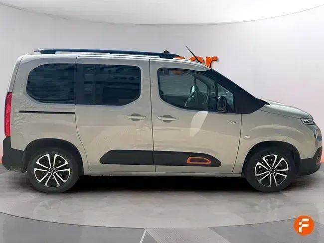 Usado Citroën e-Berlingo PureTech 110 CV (80 kW) 2018 Gris