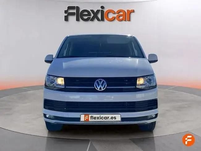 Usado VW Multivan 114 CV (83 kW) 2018 Blanco Monovolumen