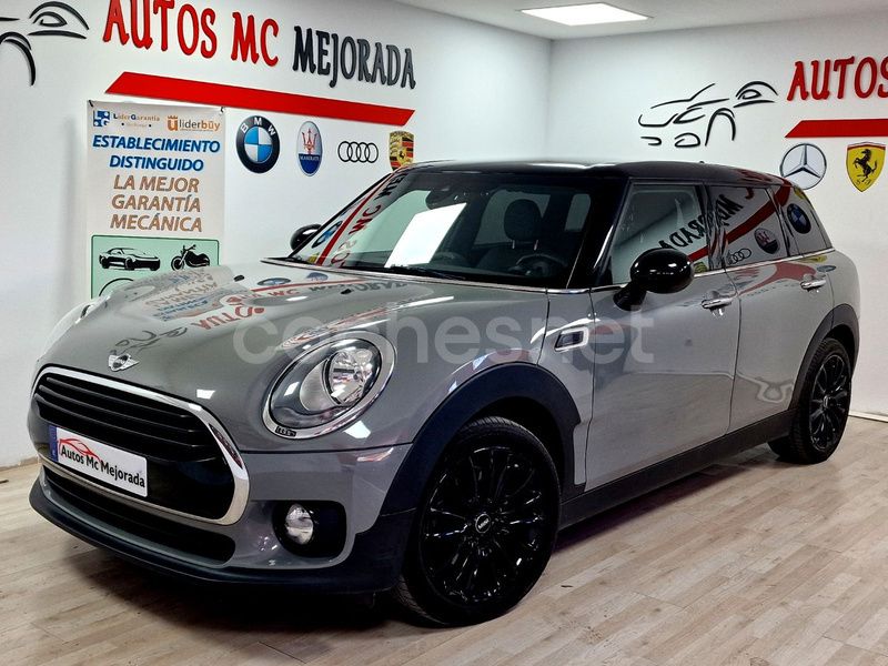 Gris / plata Usado 2020 Mini Cooper D Clubman Familiar | 15.999 € (Precio justo) - Imagen 1/4